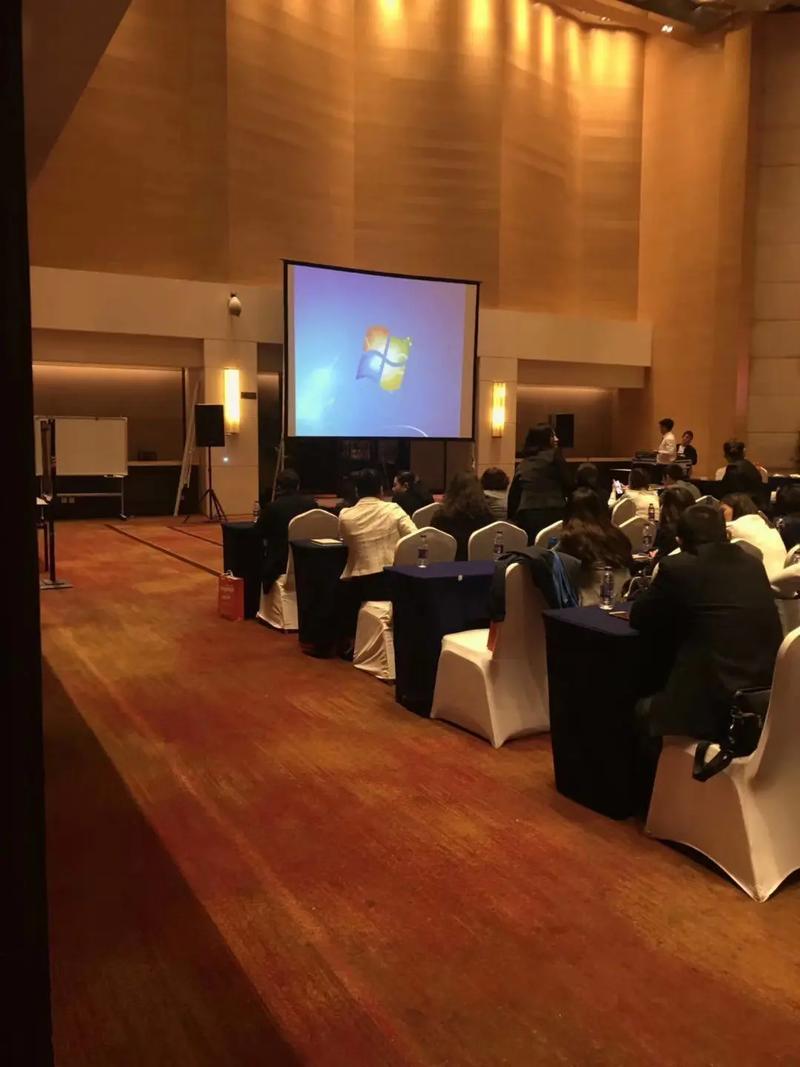 鄭州會議會展投影儀與電視液晶屏租賃信息咨詢服務